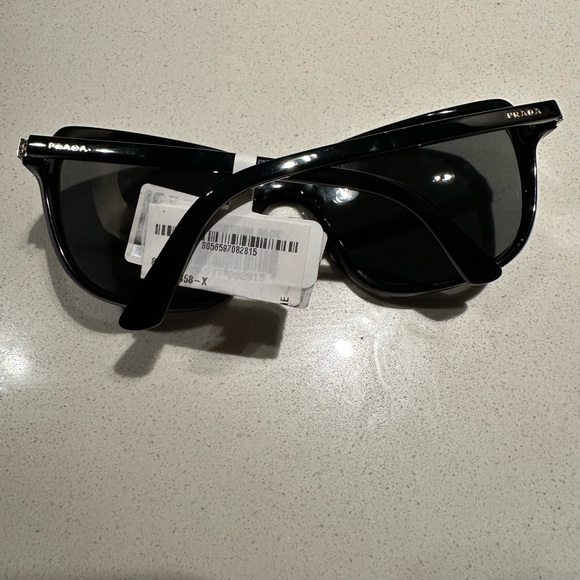Prada SPR10V Sunglasses in Black - Picture 4 of 10